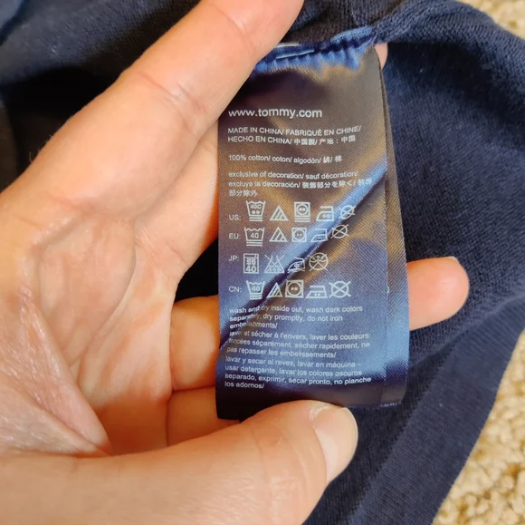 Tommy Hilfiger Top - Picture 5 of 7